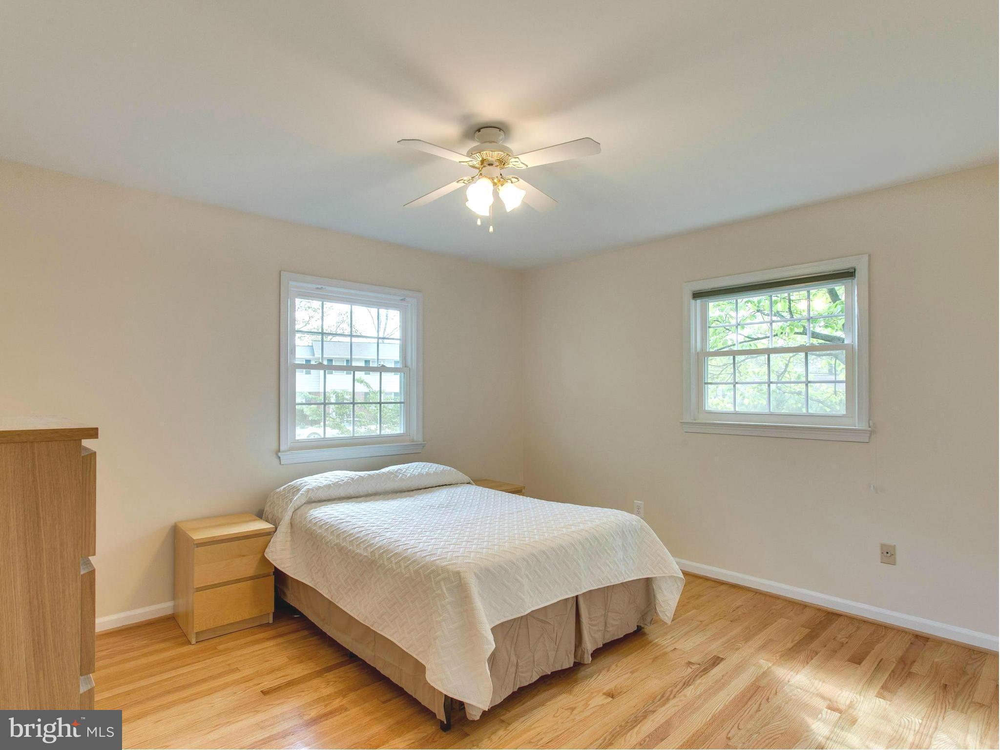 6302 Wayles Street Springfield, VA 22150 - Photo 12 of 28 Bedroom (Master)