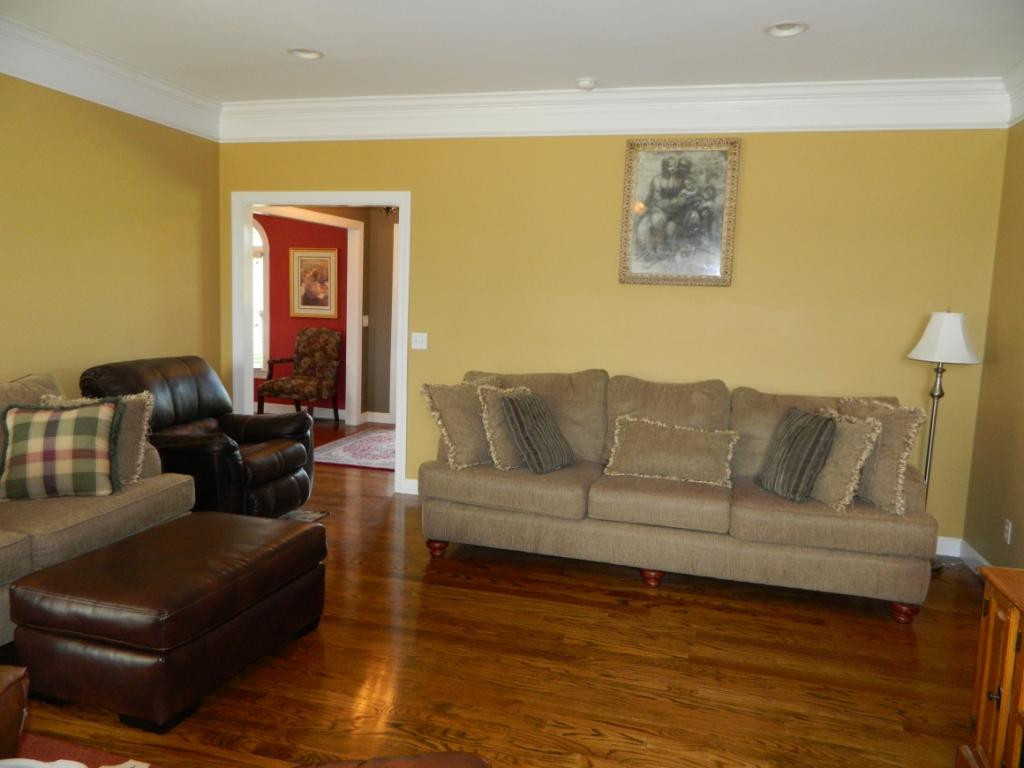 1020 Mitchell Road Kingsport, TN 37663 - Photo 14 of 32 Family Room