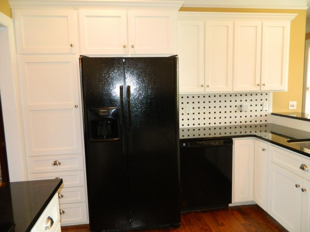 1020 Mitchell Road Kingsport, TN 37663 - Photo 6 of 32 Kitchen