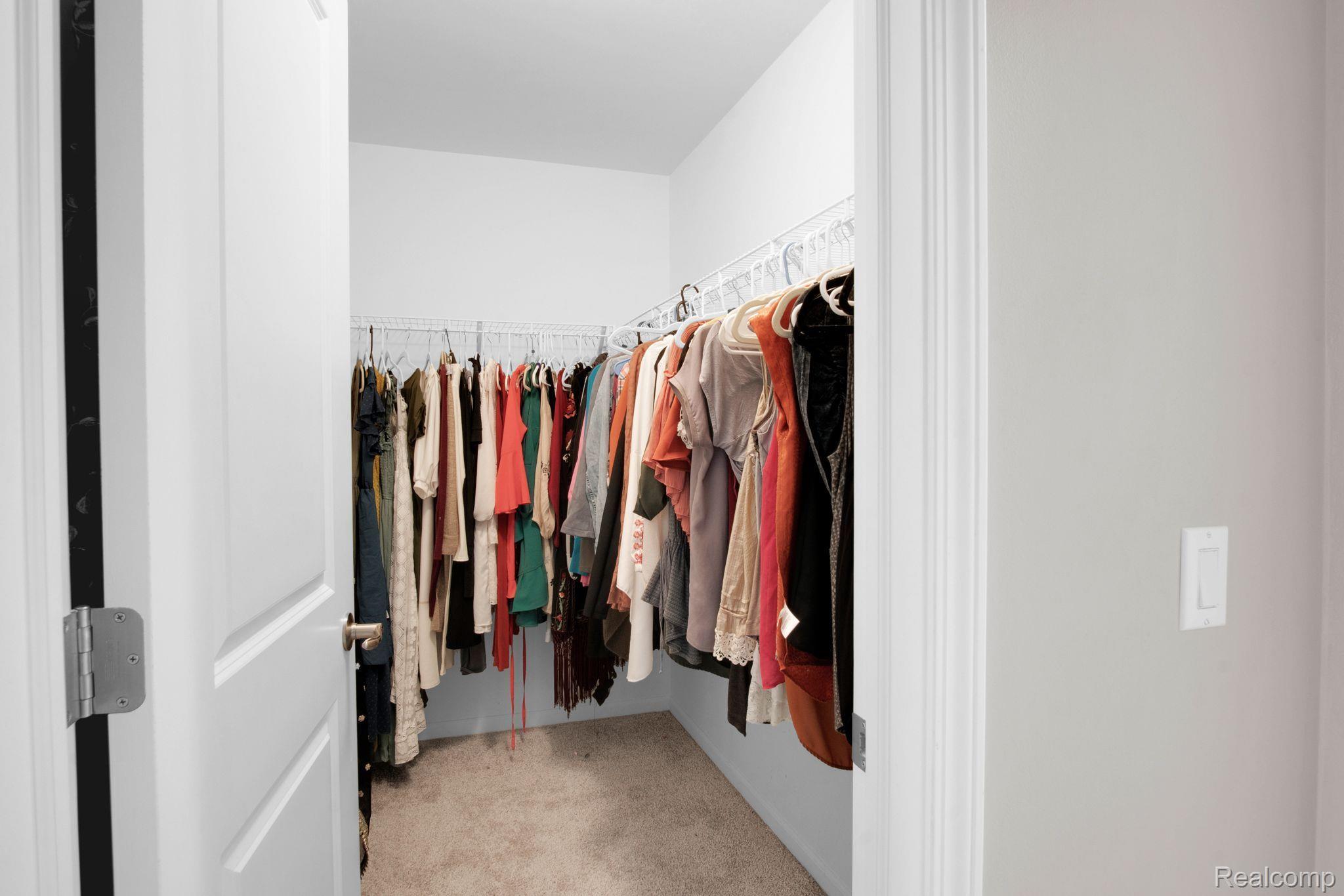 4230 Kent Road Royal Oak, MI 48073 - Photo 29 of 48 Gallery Image 29