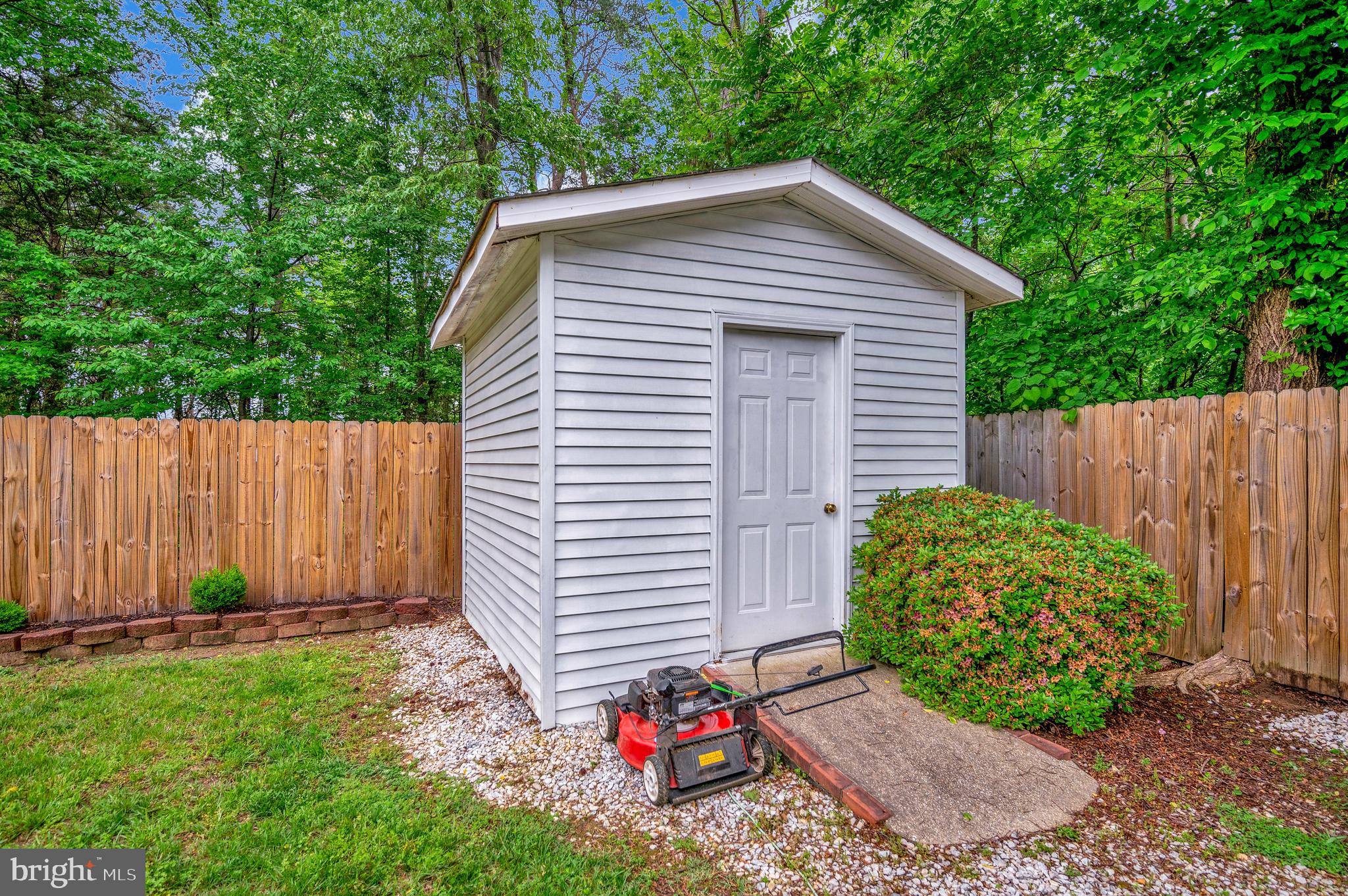 14 Apache Terrace Fredericksburg, VA 22401 - Photo 37 of 38 a view of a backyard with a garden