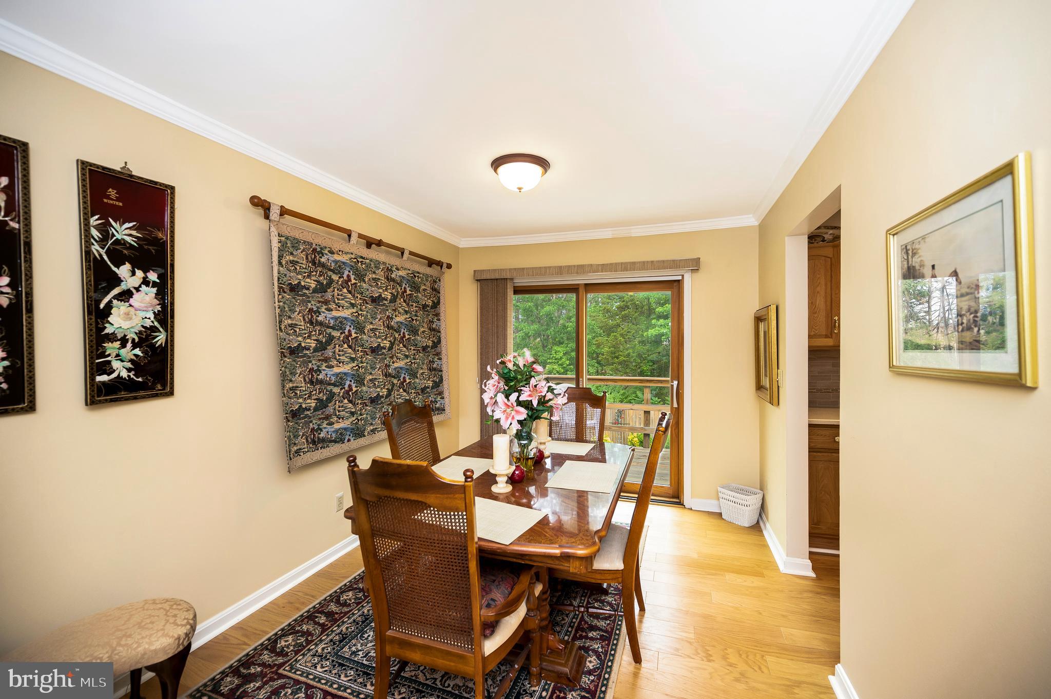 14 Apache Terrace Fredericksburg, VA 22401 - Photo 5 of 38 a dining room with furniture and a large window