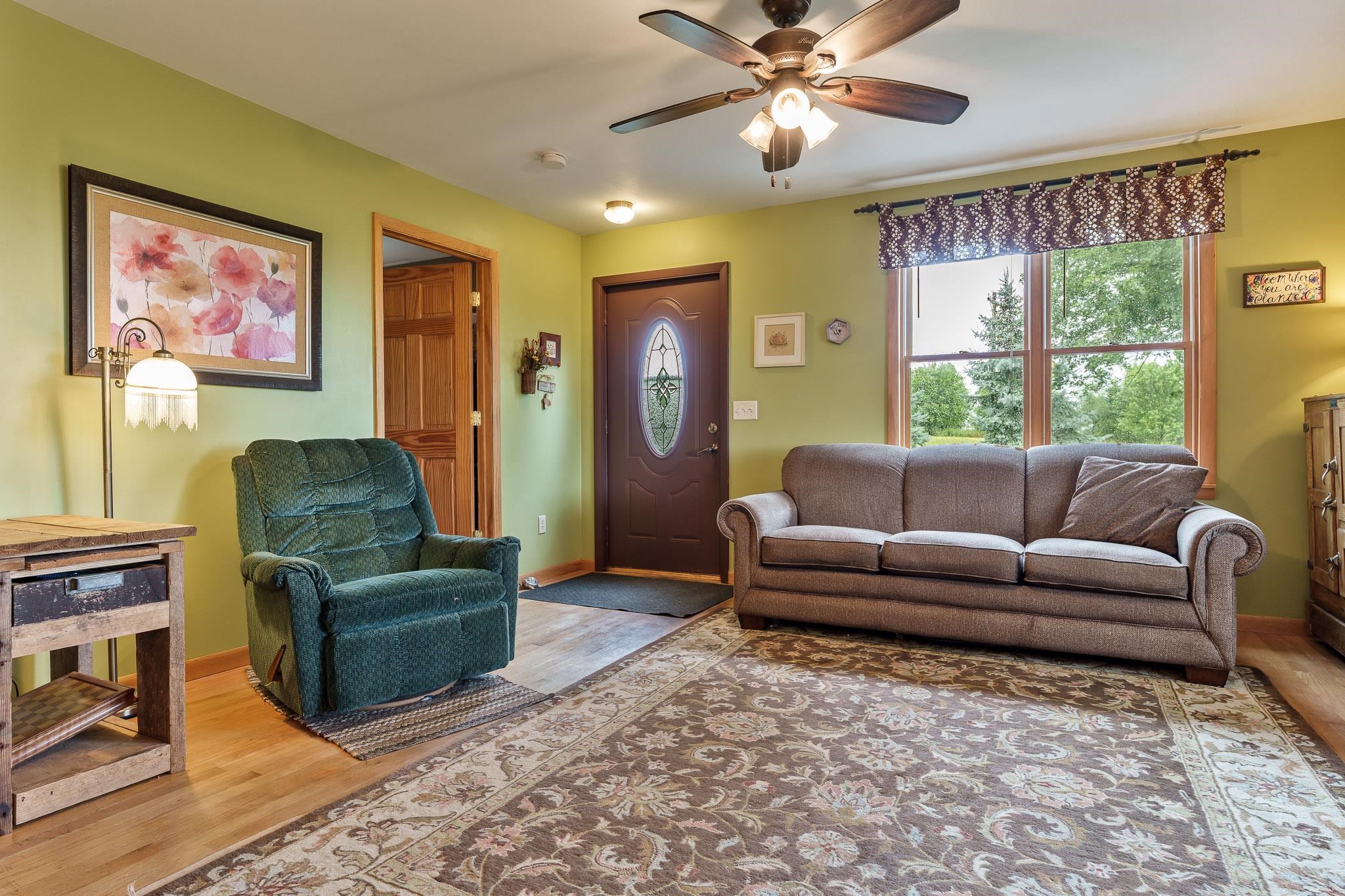 1516 East Philhower Road Beloit, WI 53511 - Photo 8 of 88 Gallery Image 8
