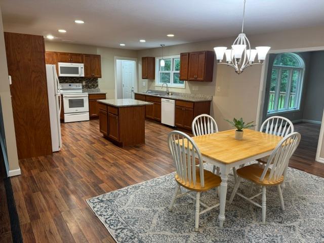 9934 Maple Avenue South Bloomington, MN 55431 - Photo 8 of 40
