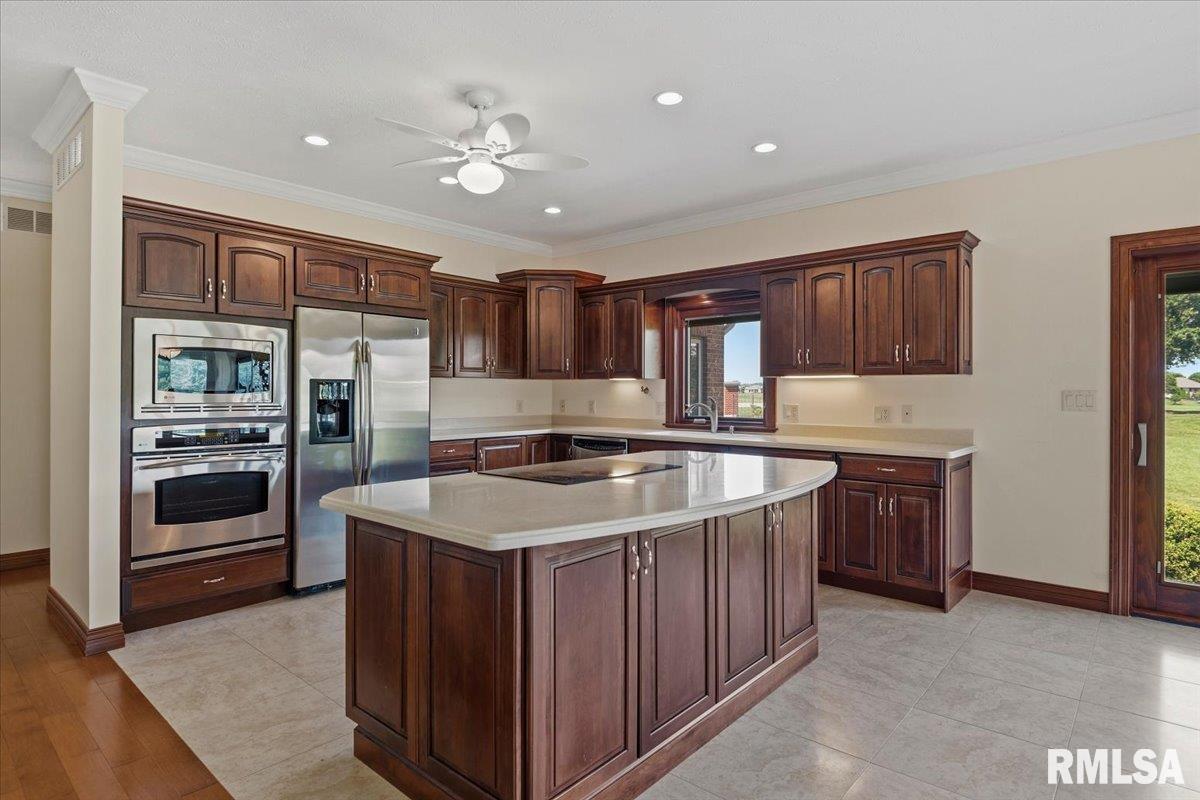 1582 West Autumn Ridge Road Sherman, IL 62707 - Photo 16 of 52