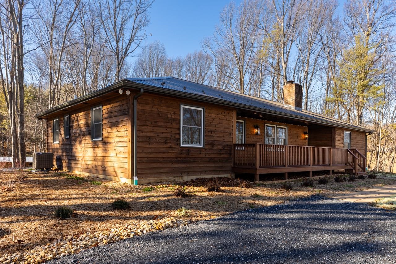 709 Jerusalem Chapel Road Churchville, VA 24421 - Photo 12 of 66 Gallery Image 12