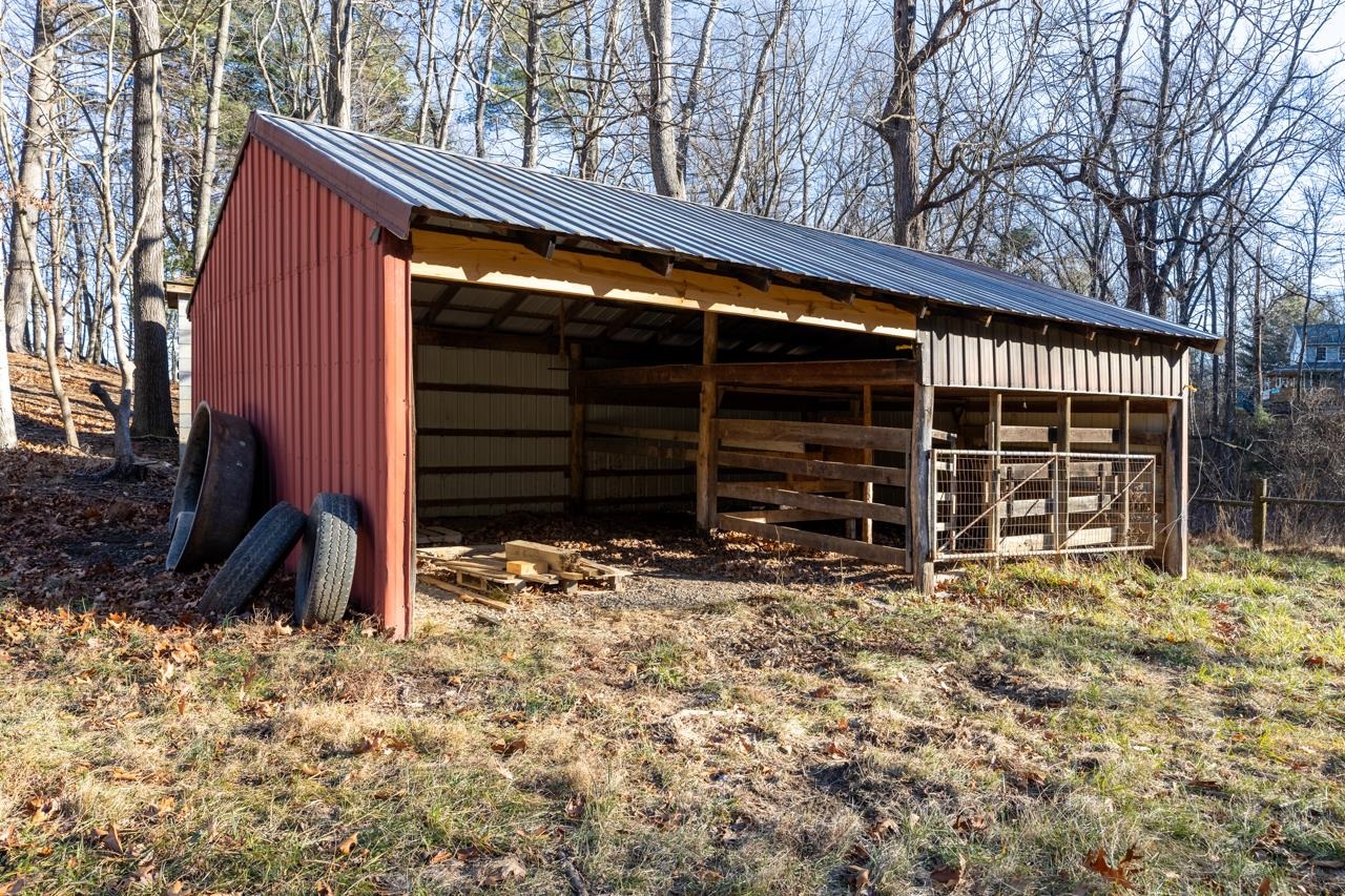 709 Jerusalem Chapel Road Churchville, VA 24421 - Photo 8 of 66 Gallery Image 8