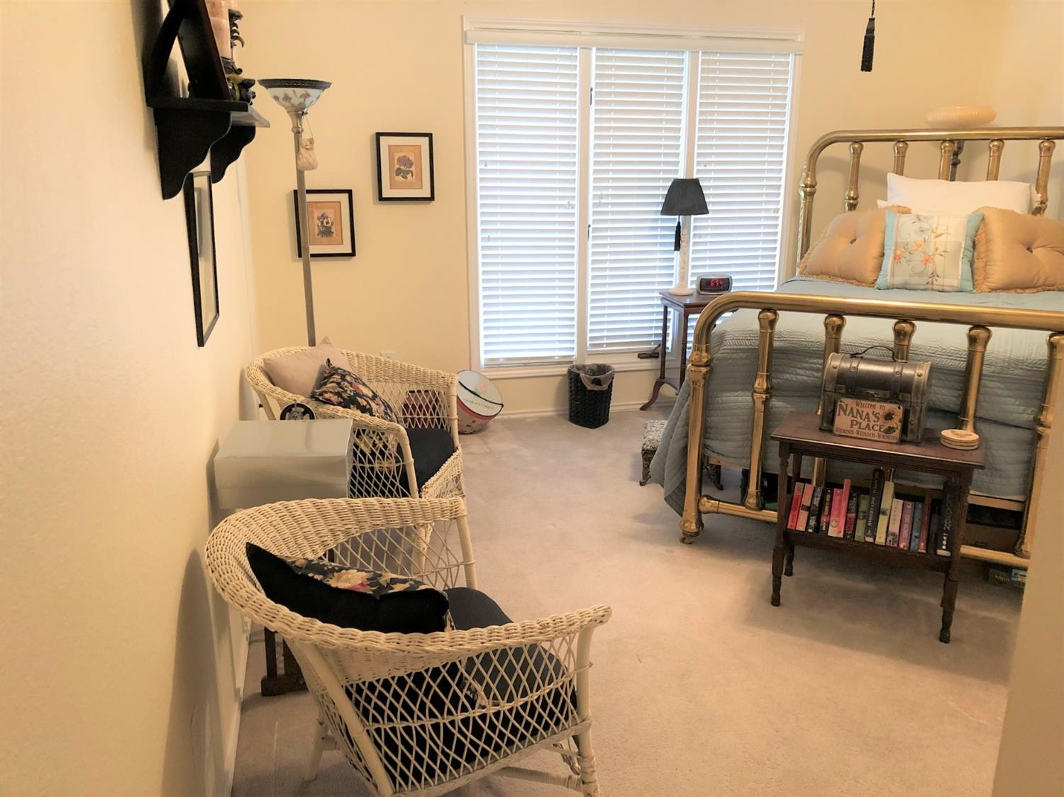 4018 88th Place Lubbock, TX 79423 - Photo 21 of 31 a bedroom with furniture and a window