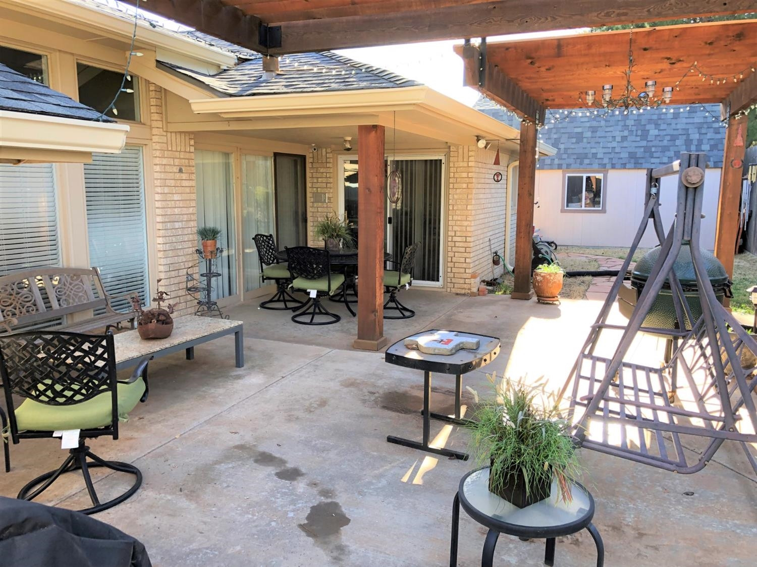 4018 88th Place Lubbock, TX 79423 - Photo 29 of 31 a view of outdoor dining space with a patio