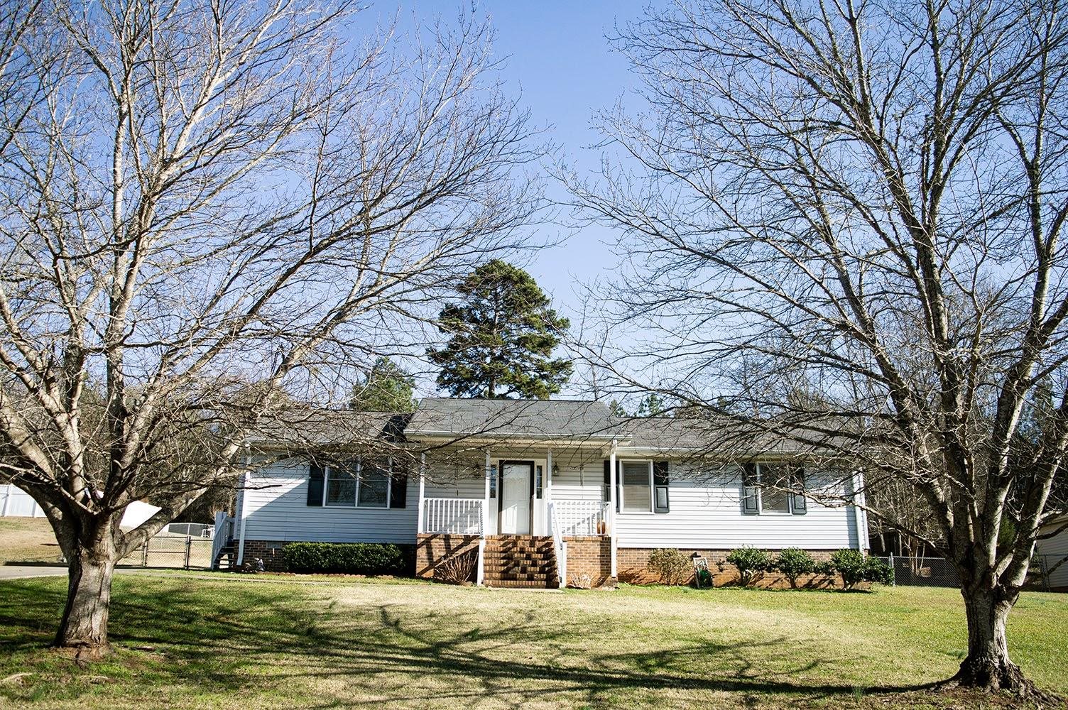502 Syracuse Road Easley, SC 29642 - Photo 3 of 29 Gallery Image 3