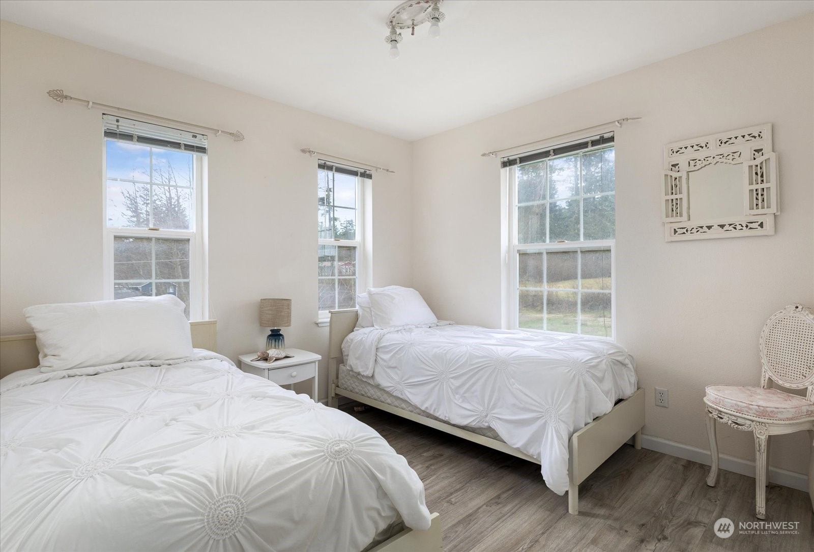 2313 West Beach Road Oak Harbor, WA 98277 - Photo 25 of 40 Gallery Image 25
