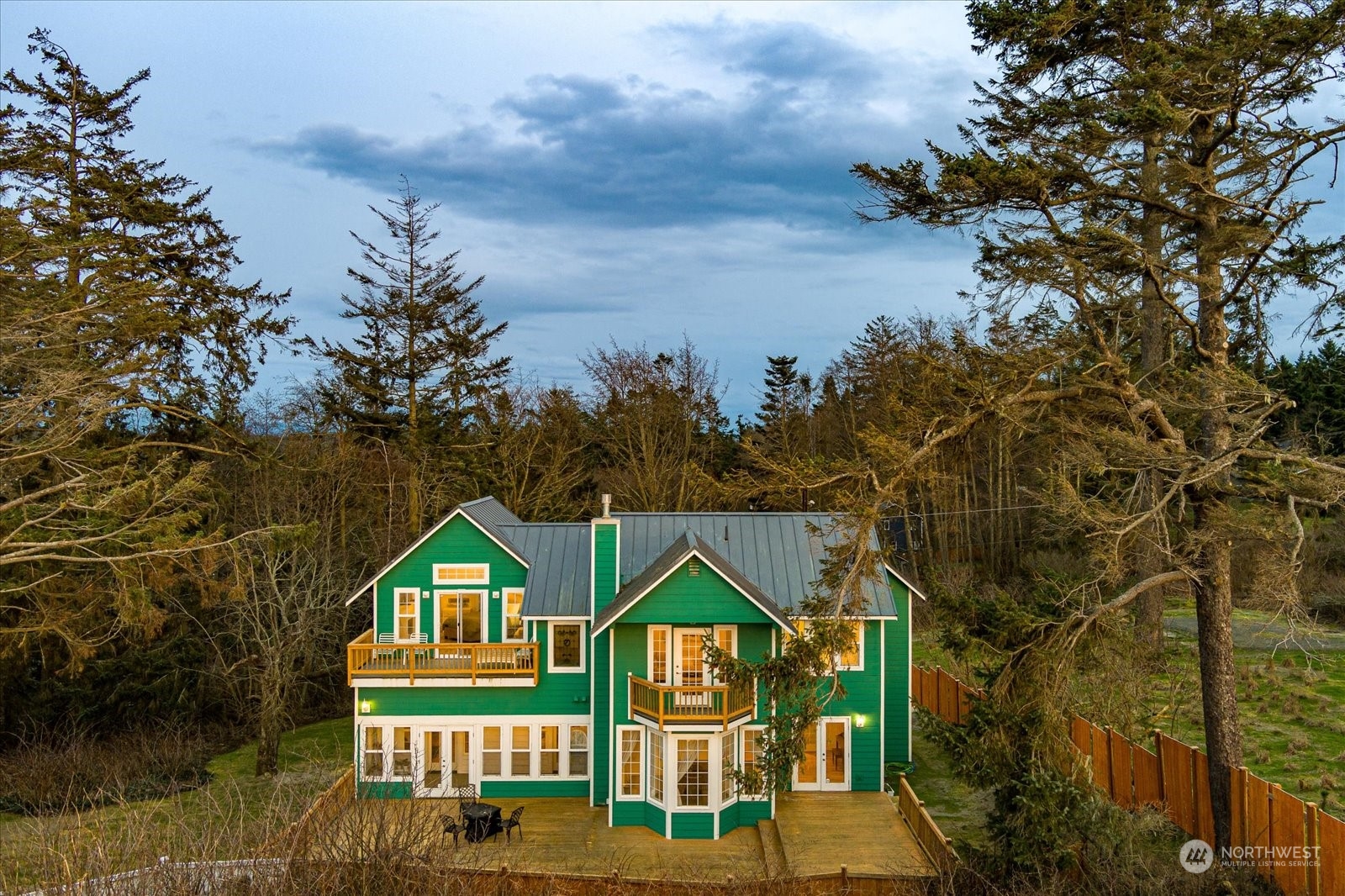 2313 West Beach Road Oak Harbor, WA 98277 - Photo 30 of 40 Gallery Image 30