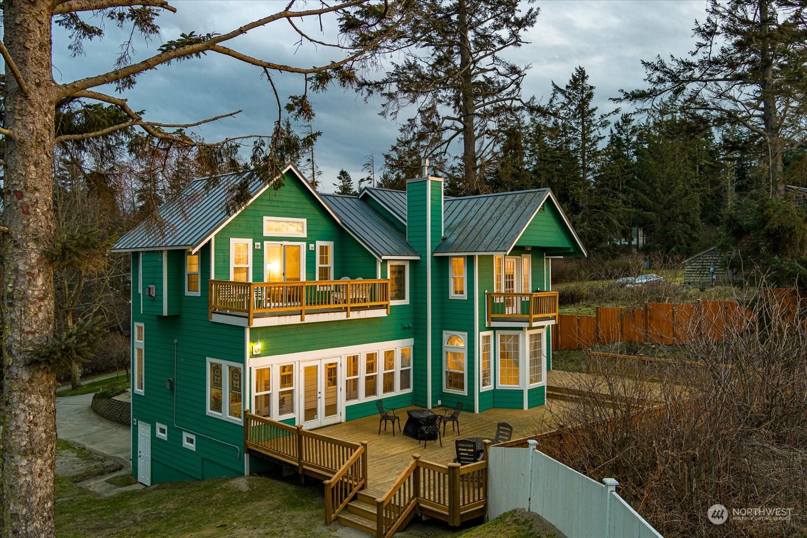 2313 West Beach Road Oak Harbor, WA 98277 - Photo 32 of 40 Gallery Image 32