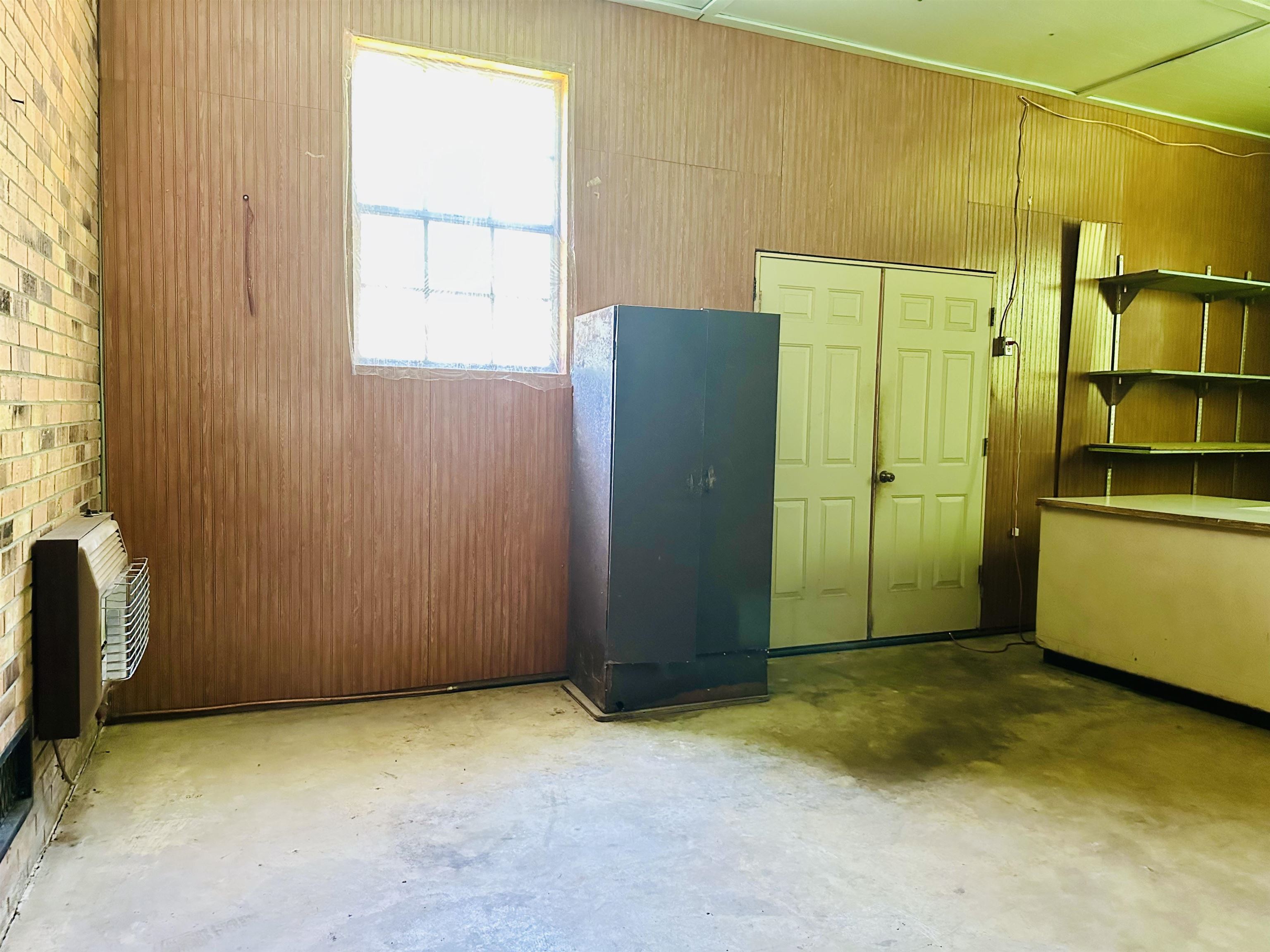 182 Wenasoga Road Ramer, TN 38367 - Photo 20 of 31 a view of an empty room with a window