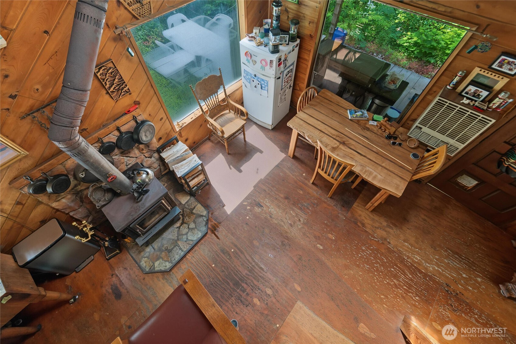 9075 Upper Frost Creek Road Maple Falls, WA 98266 - Photo 15 of 37 Gallery Image 15
