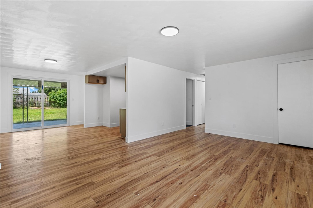 6815 Alter Road Dayton, OH 45424 - Photo 4 of 25