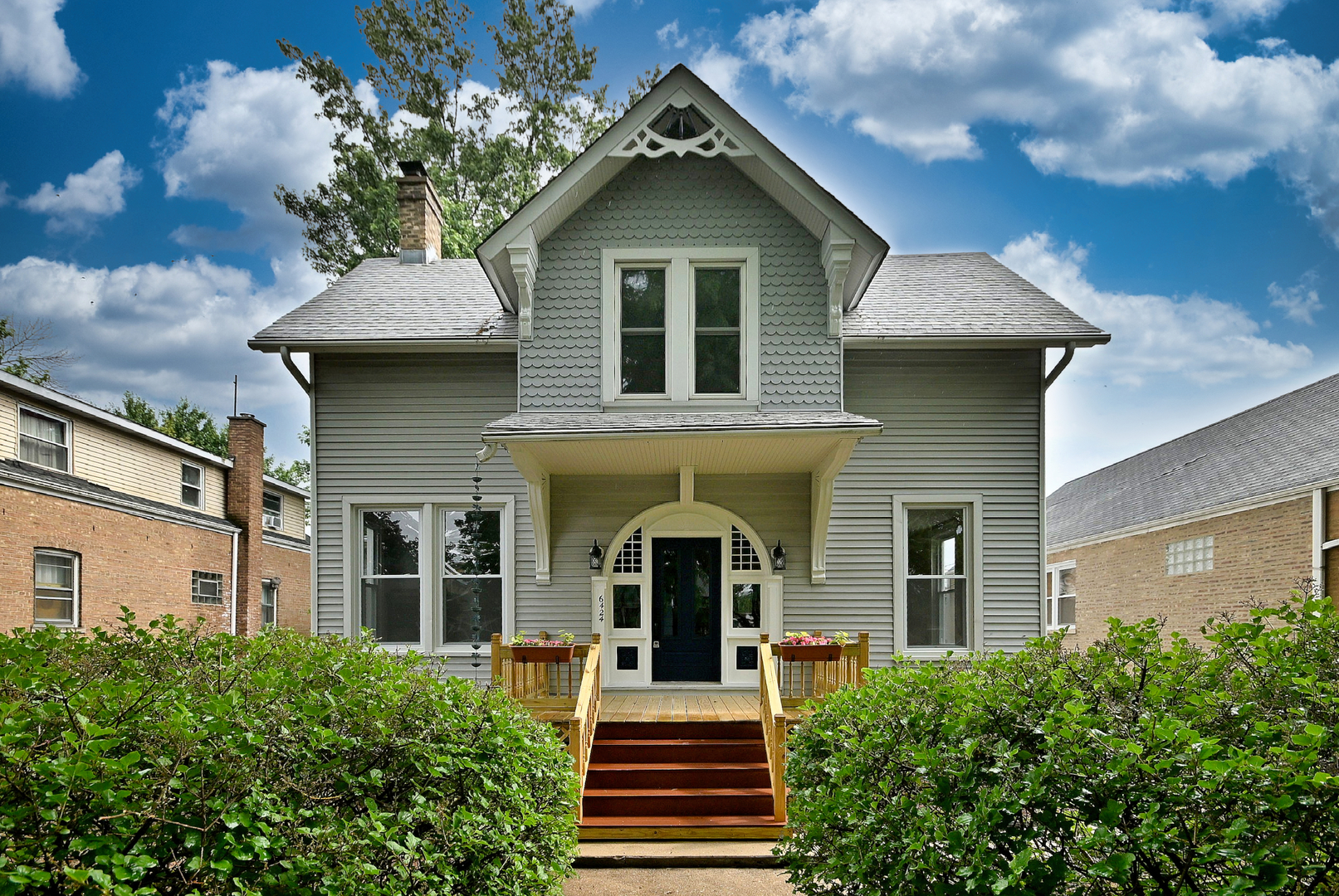 6424 Sinclair Avenue Berwyn, IL 60402 - Photo 1 of 56
