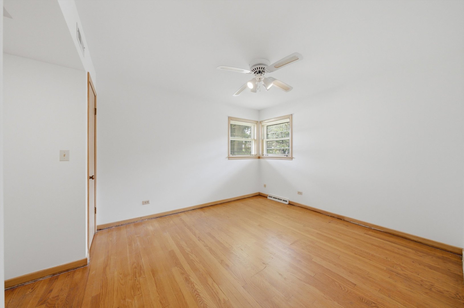 2912 Old Glenview Road Wilmette, IL 60091 - Photo 18 of 44