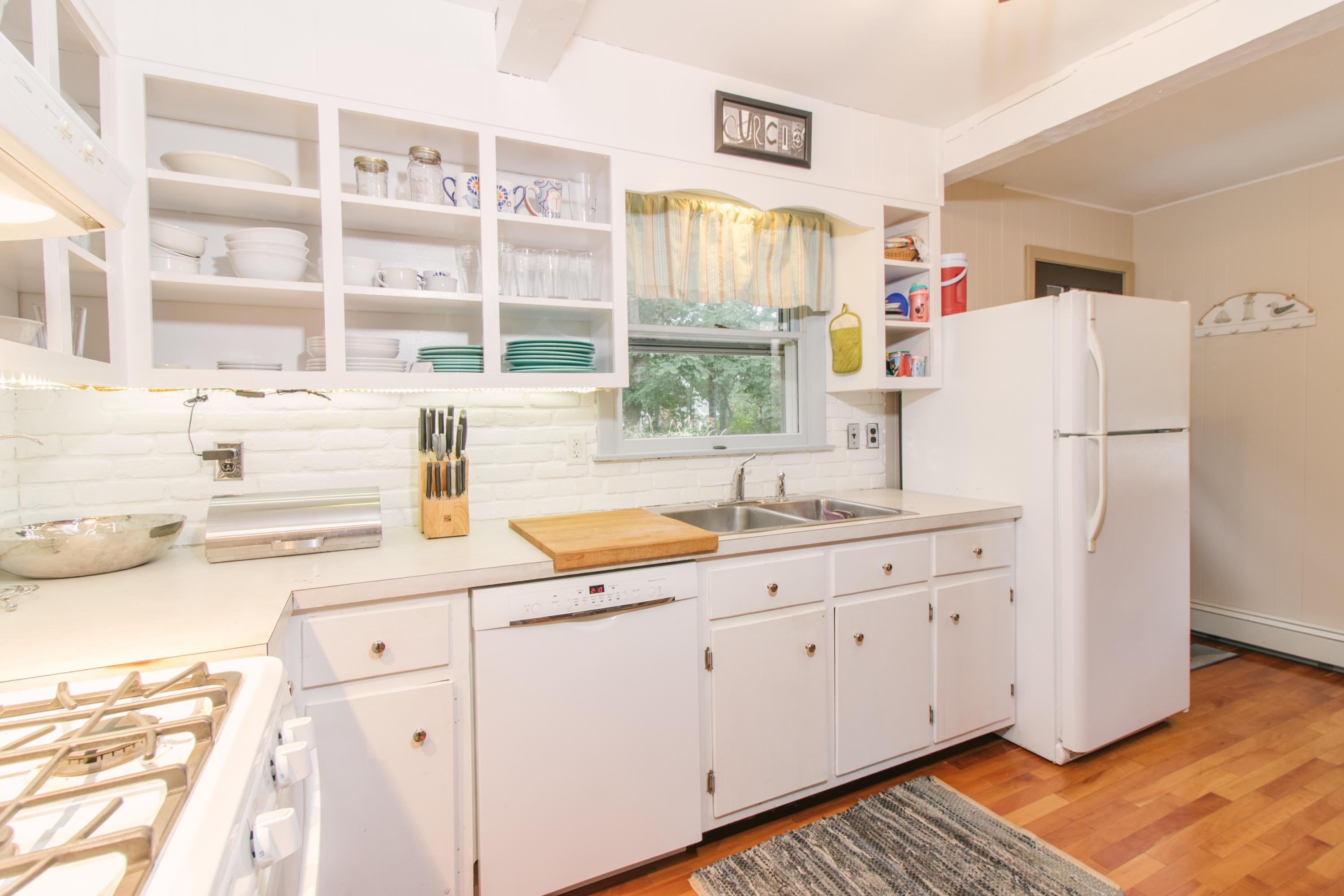 25 Horatio Road Eastham, MA 02642 - Photo 8 of 27 IMG_3894