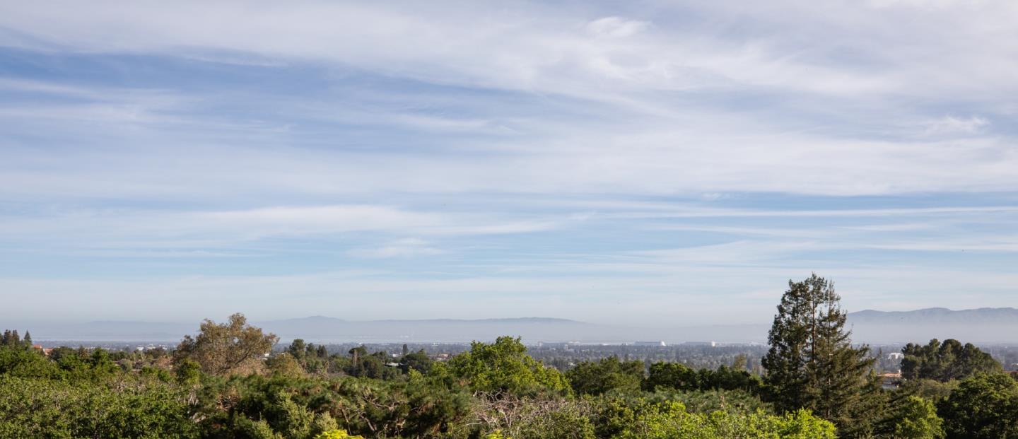 10669 Magdalena Road Los Altos Hills, CA 94024 - Photo 14 of 14