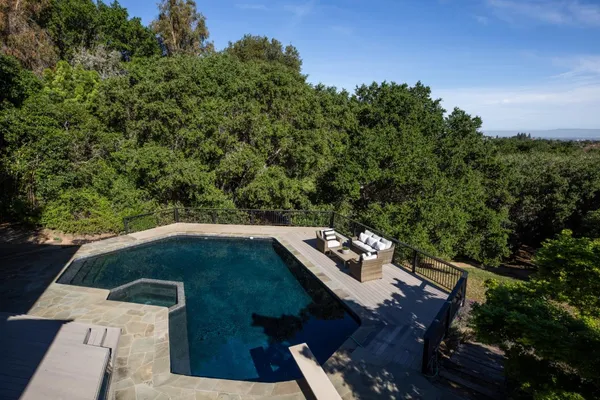 $6,495,000 | 10669 Magdalena Road, Los Altos Hills, CA 94024