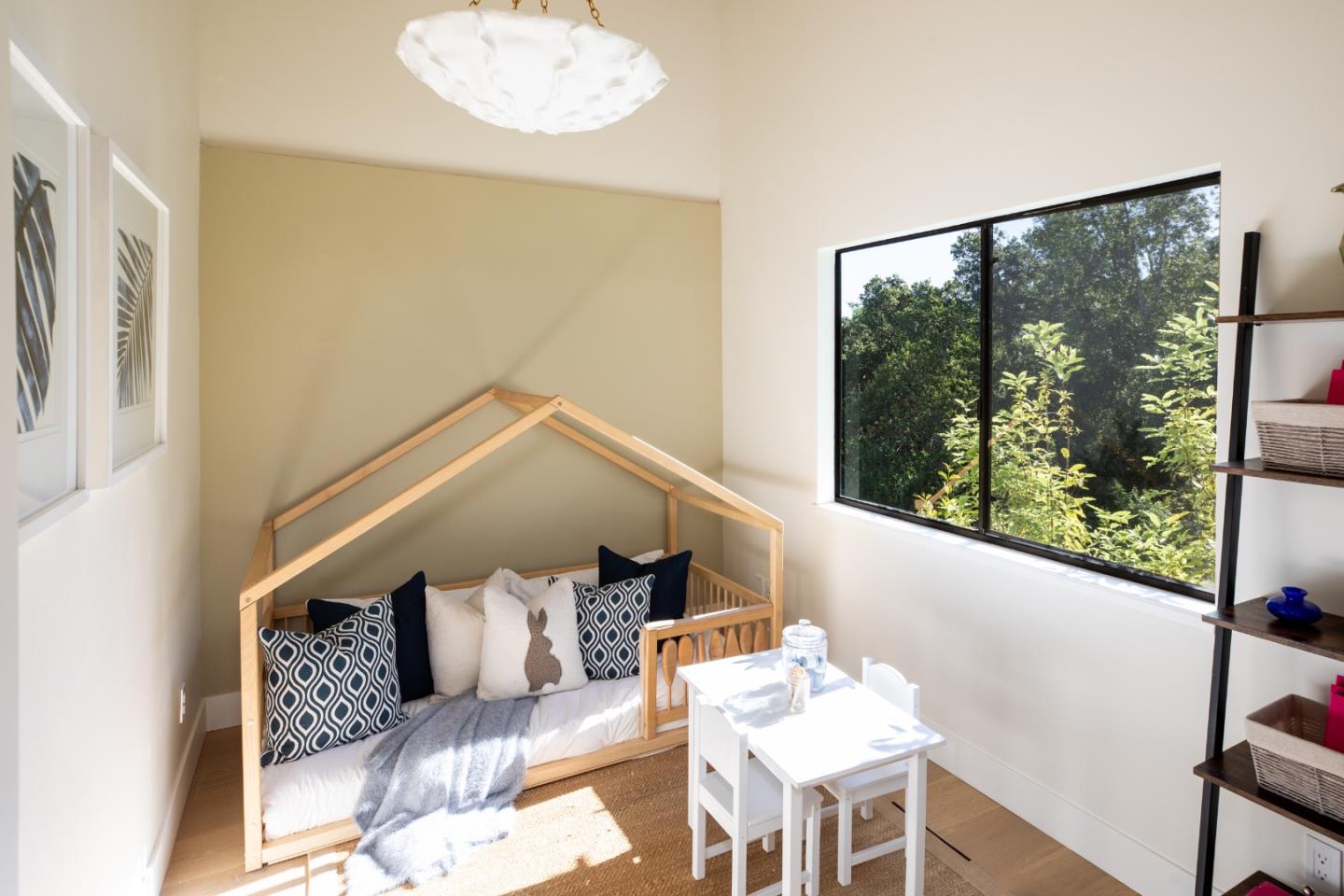 10669 Magdalena Road Los Altos Hills, CA 94024 - Photo 19 of 48