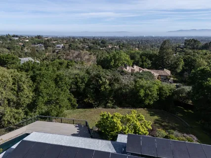 $6,495,000 | 10669 Magdalena Road, Los Altos Hills, CA 94024