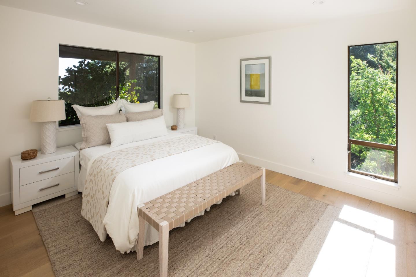 10669 Magdalena Road Los Altos Hills, CA 94024 - Photo 33 of 48