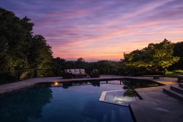 $6,495,000 | 10669 Magdalena Road, Los Altos Hills, CA 94024