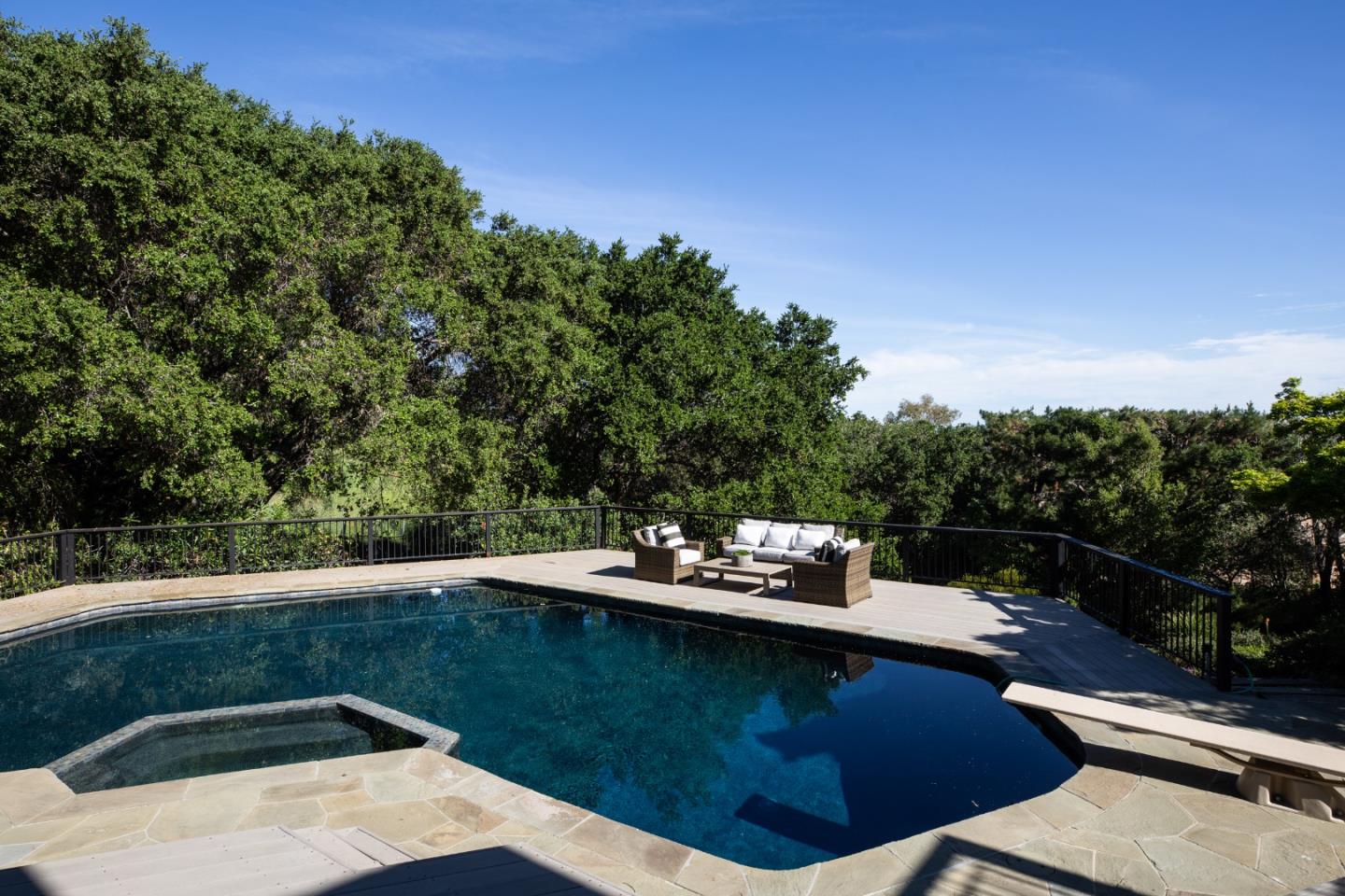 10669 Magdalena Road Los Altos Hills, CA 94024 - Photo 39 of 48