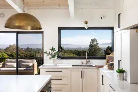 $6,495,000 | 10669 Magdalena Road, Los Altos Hills, CA 94024