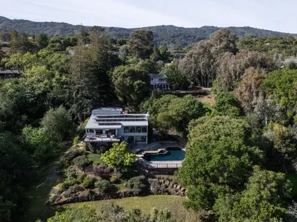 $6,495,000 | 10669 Magdalena Road, Los Altos Hills, CA 94024