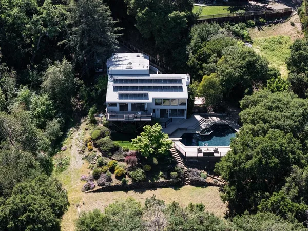 $6,495,000 | 10669 Magdalena Road, Los Altos Hills, CA 94024