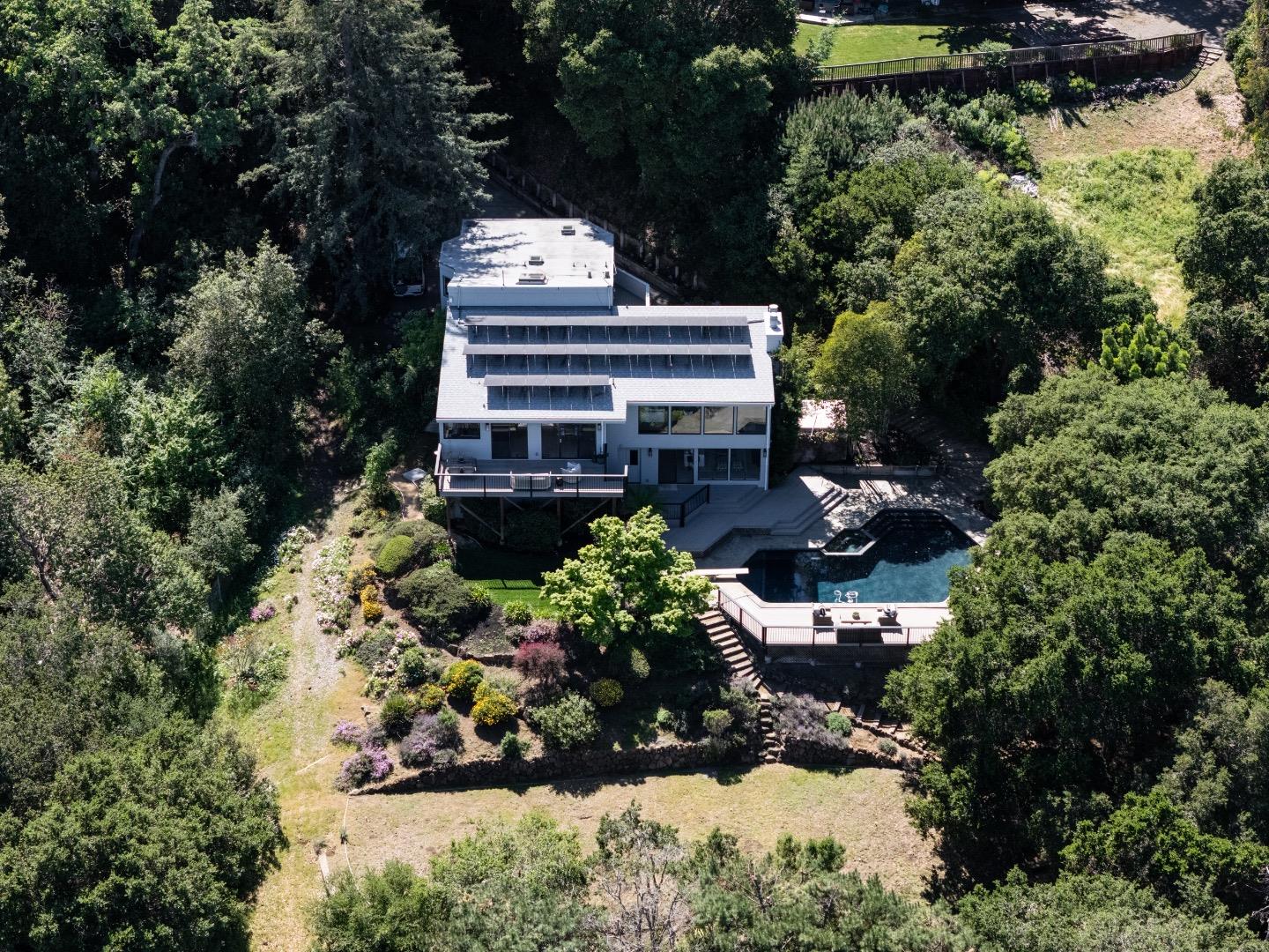 10669 Magdalena Road Los Altos Hills, CA 94024 - Photo 48 of 48