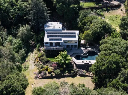 $6,495,000 | 10669 Magdalena Road, Los Altos Hills, CA 94024
