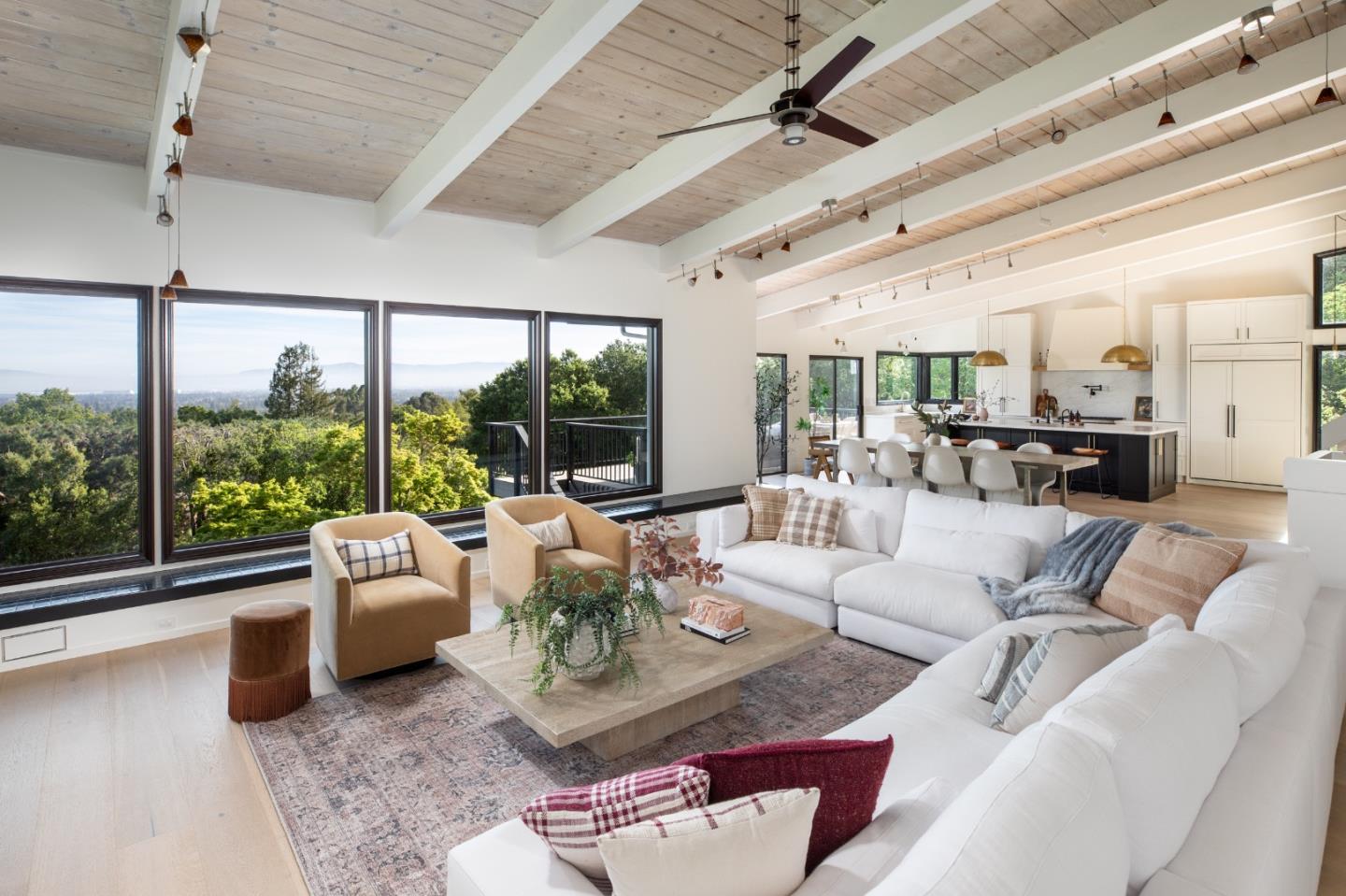 10669 Magdalena Road Los Altos Hills, CA 94024 - Photo 7 of 14