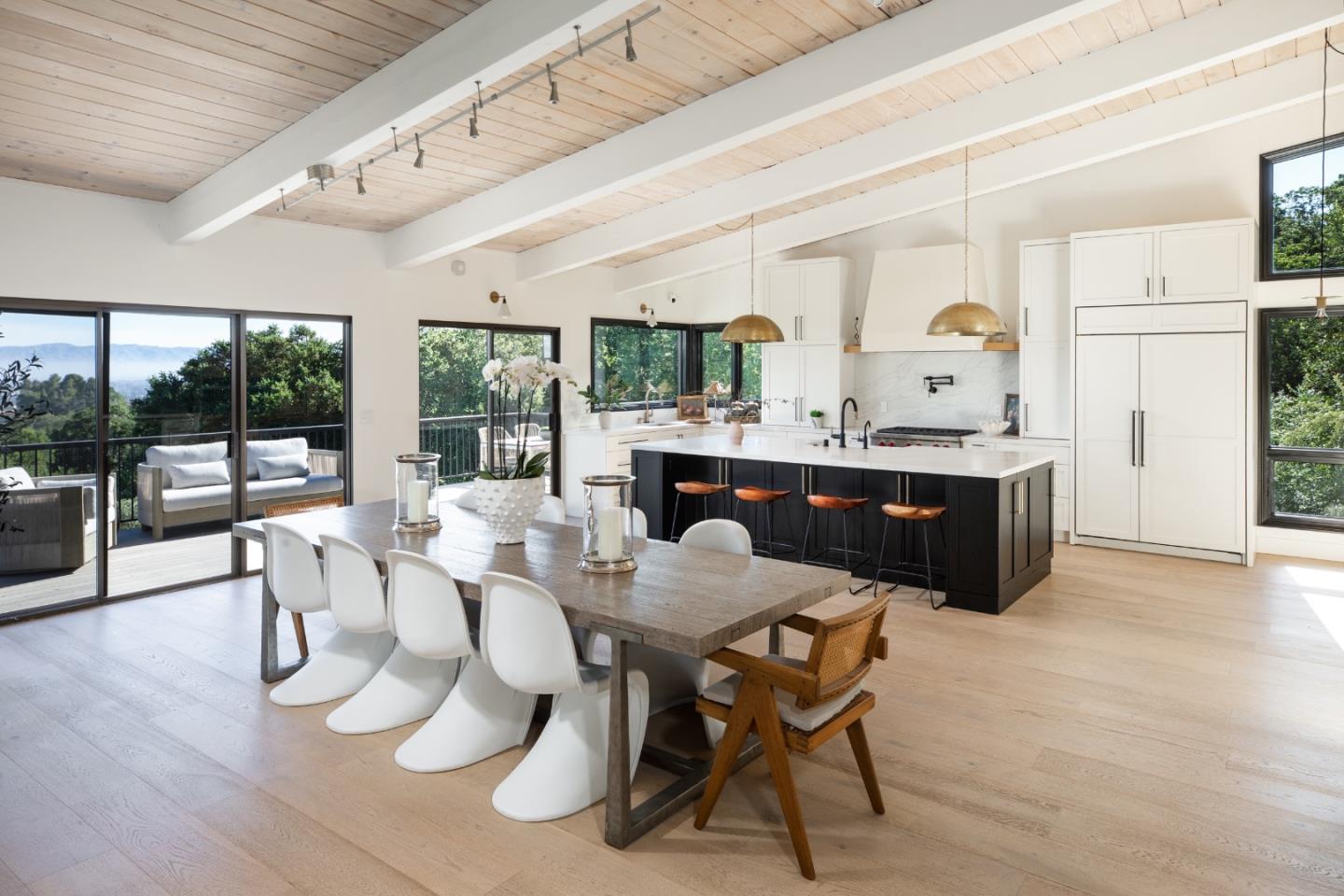 10669 Magdalena Road Los Altos Hills, CA 94024 - Photo 10 of 48