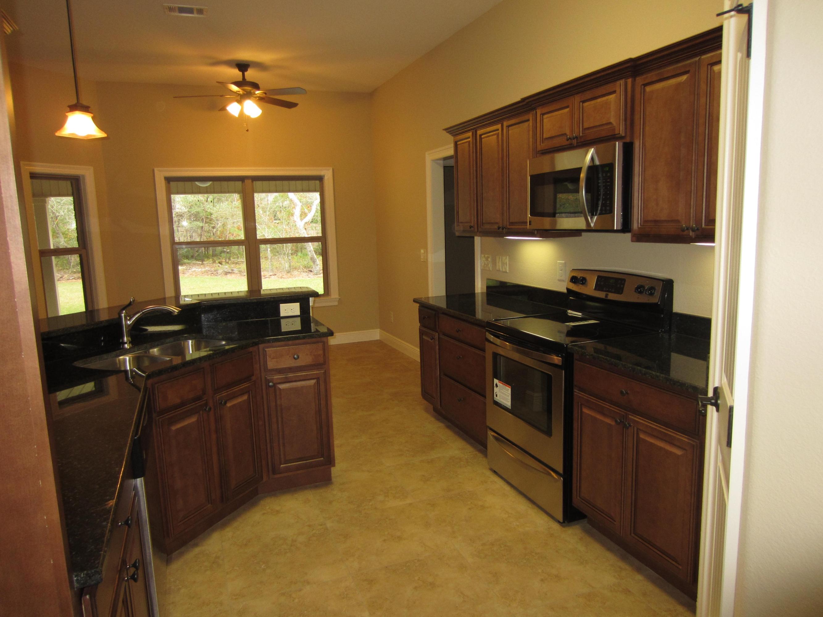 6760 Codell Street Navarre, FL 32566 - Photo 6 of 37 Gallery Image 6
