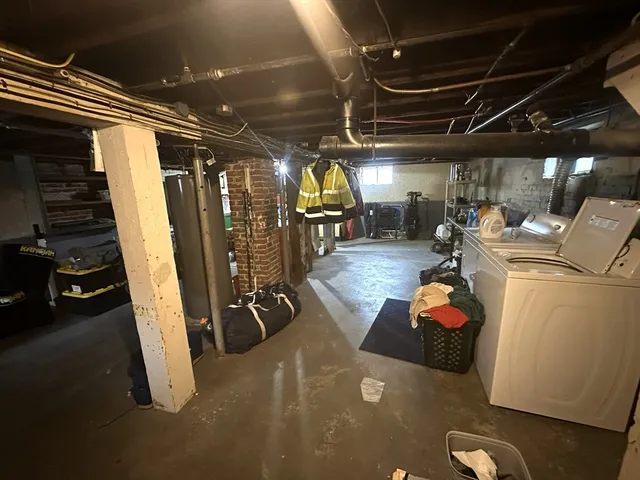 $400,000 | 4-6 Dalton Street, Wilbraham, MA 01095