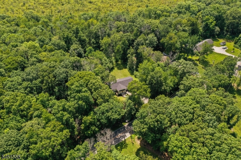 89 Ridge Road Branchville, NJ 07826 - Photo 31 of 33 Gallery Image 31