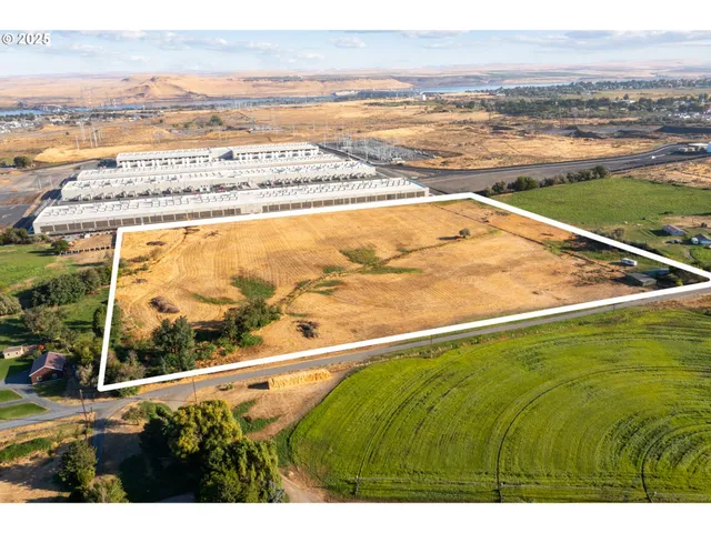 $970,000 | 30083 Copper Lane, Hermiston, OR 97838