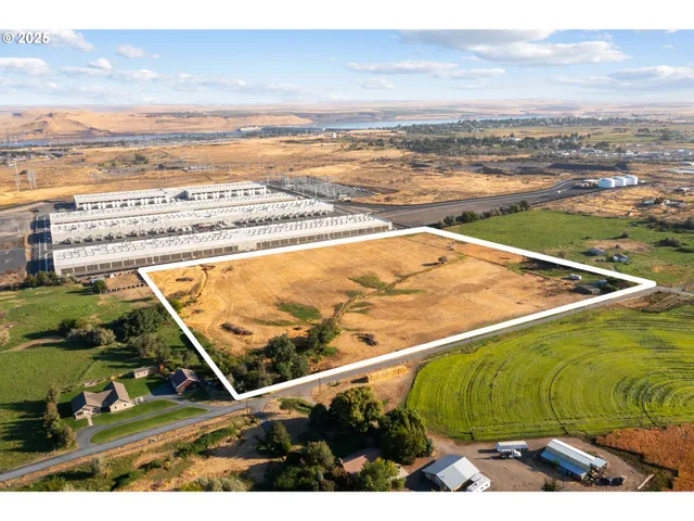 $970,000 | 30083 Copper Lane, Hermiston, OR 97838