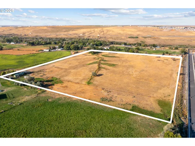 $970,000 | 30083 Copper Lane, Hermiston, OR 97838