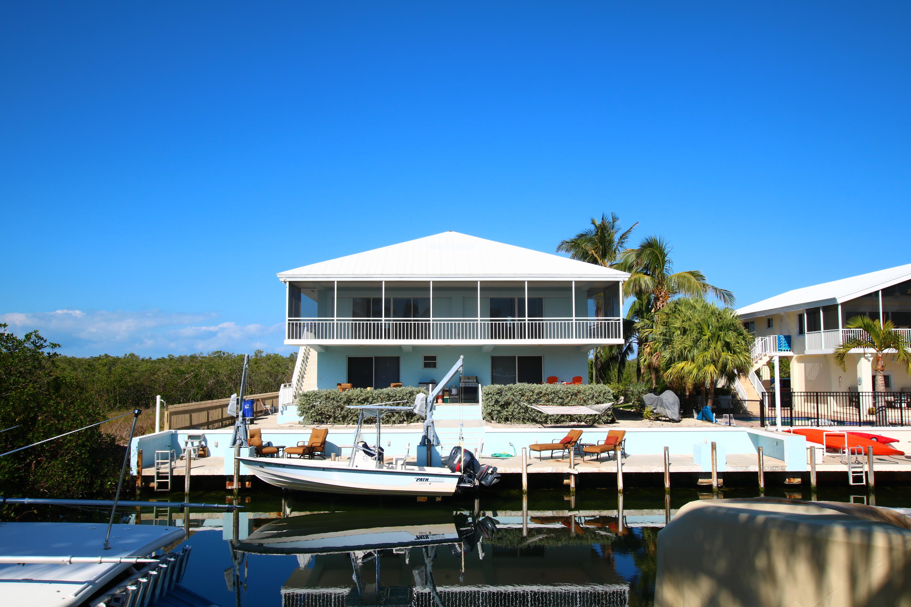 123 Bluebird Road Tavernier, FL 33070 - Photo 1 of 52 virtual-tour-253618-50