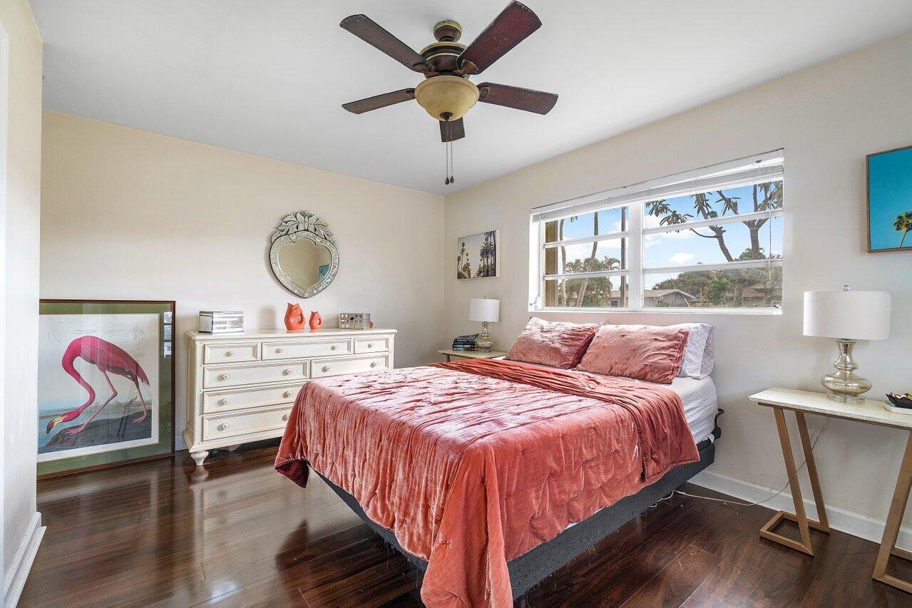 1069 West Camino Real Boca Raton, FL 33486 - Photo 12 of 21 Primary bedroom
