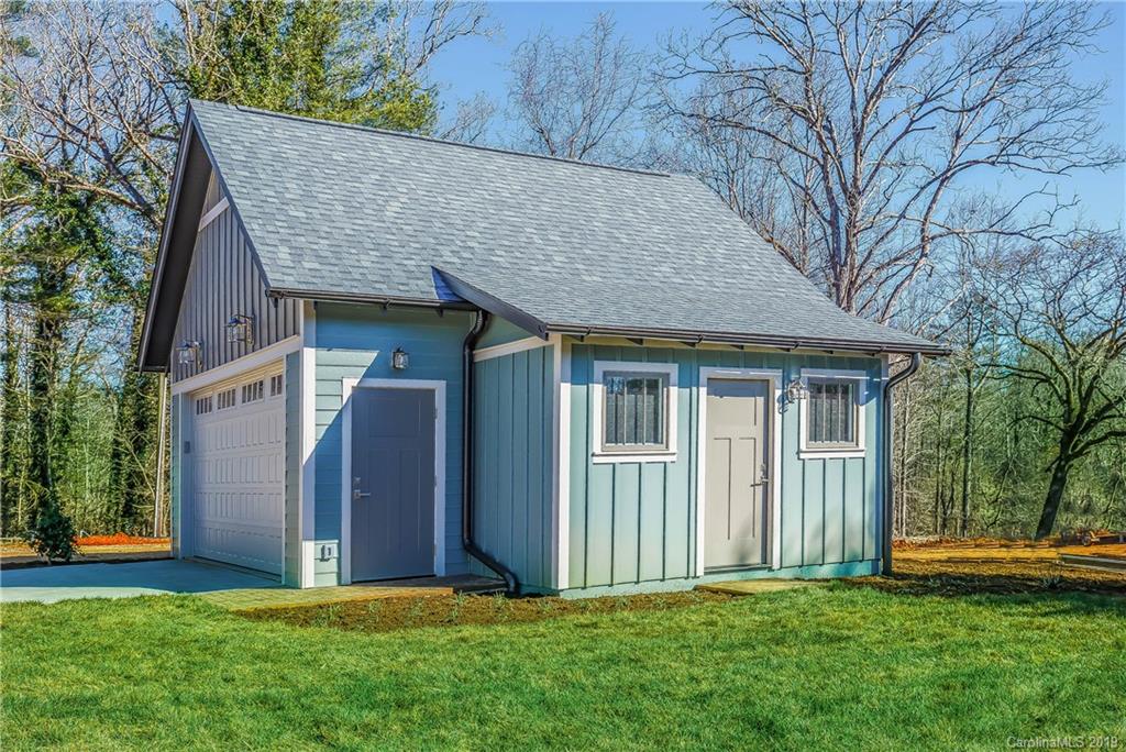 225 South Rice Street, Unit 3 Brevard, NC 28712 - Photo 3 of 36 Gallery Image 3