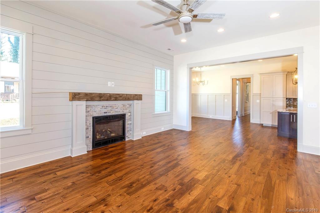225 South Rice Street, Unit 3 Brevard, NC 28712 - Photo 7 of 36 Gallery Image 7