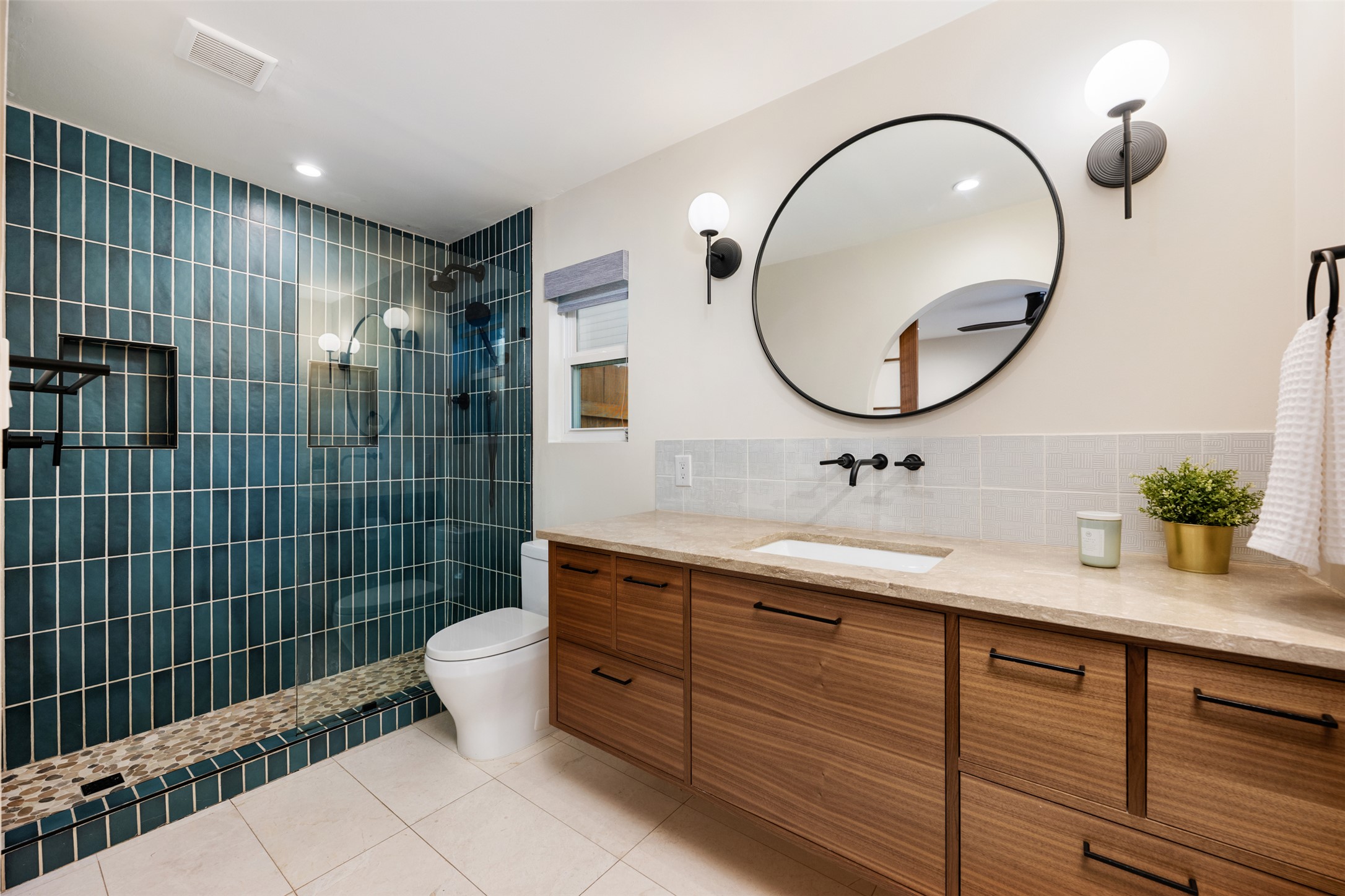 11318 Alhambra Drive Austin, TX 78759 - Photo 18 of 40