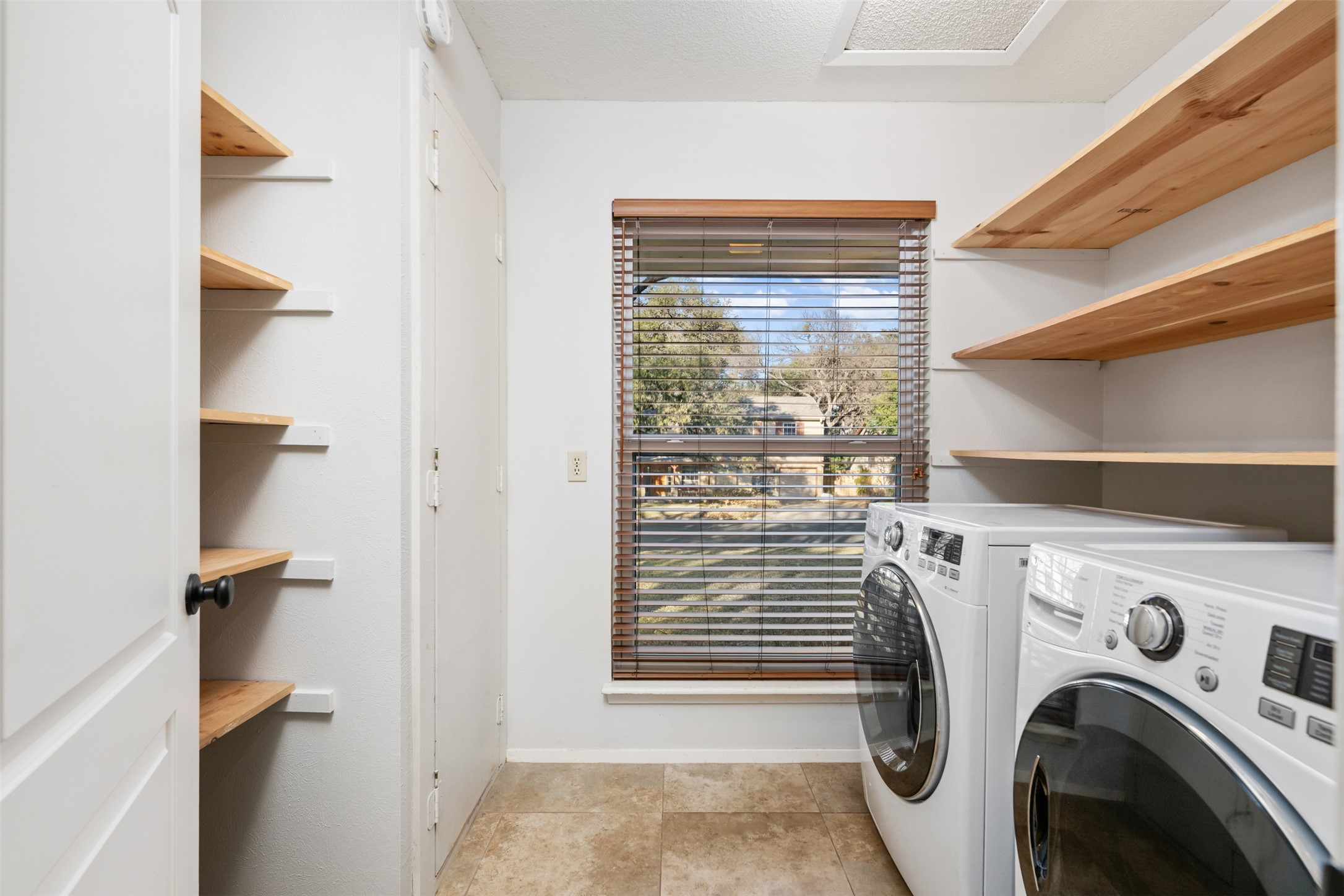 11318 Alhambra Drive Austin, TX 78759 - Photo 22 of 40