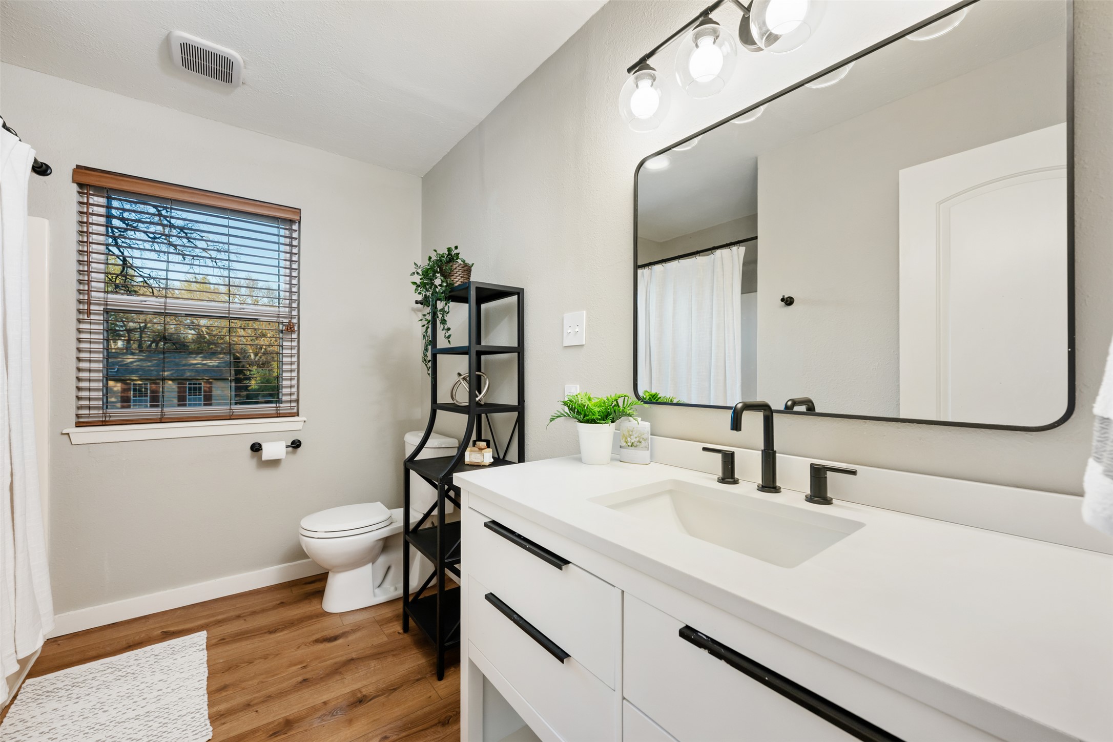 11318 Alhambra Drive Austin, TX 78759 - Photo 27 of 40